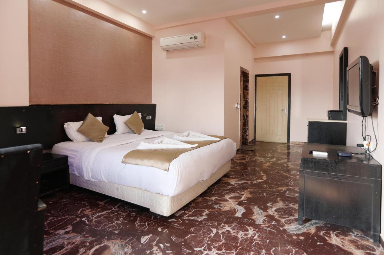 Hotel Aristro Lonavala Exterior foto